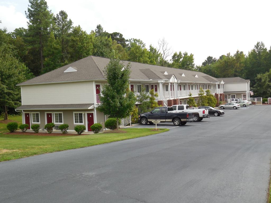 Affordable Suites Salisbury Exterior photo